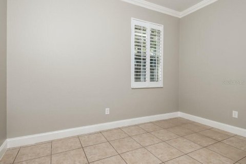 Villa ou maison à louer à Oakland, Floride: 4 chambres, 182.27 m2 № 2408047 - photo 13