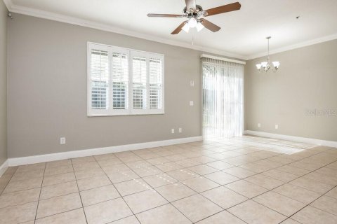 Villa ou maison à louer à Oakland, Floride: 4 chambres, 182.27 m2 № 2408047 - photo 9