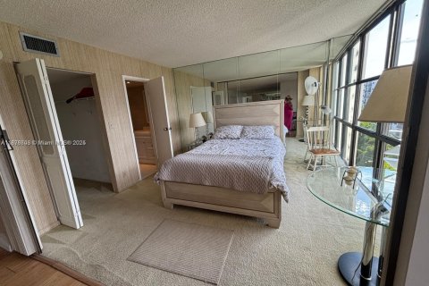 Copropriété à louer à Sunny Isles Beach, Floride: 2 chambres, 91.79 m2 № 1980609 - photo 7