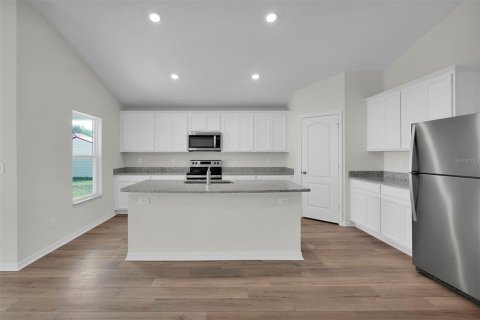 House in Palm Coast, Florida 5 bedrooms, 184.32 sq.m. № 1905904 - photo 6