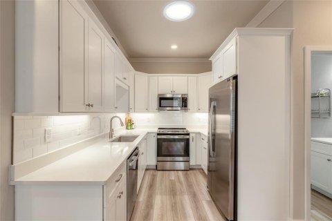 Купить таунхаус в Нью-Смирна-Бич, Флорида 4 комнаты, 93.18м2, № 2359512 - фото 17