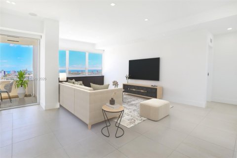 Condominio en alquiler en Miami Beach, Florida, 3 dormitorios, 246.1 m2 № 2031185 - foto 5