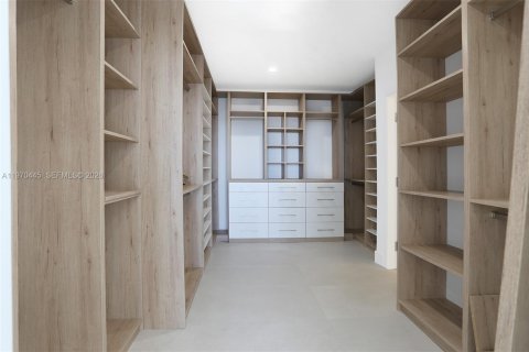 Condominio en alquiler en Miami Beach, Florida, 3 dormitorios, 246.1 m2 № 2031185 - foto 30