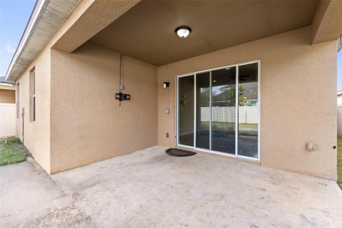 House in Orlando, Florida 4 bedrooms, 214.42 sq.m. № 1783427 - photo 24