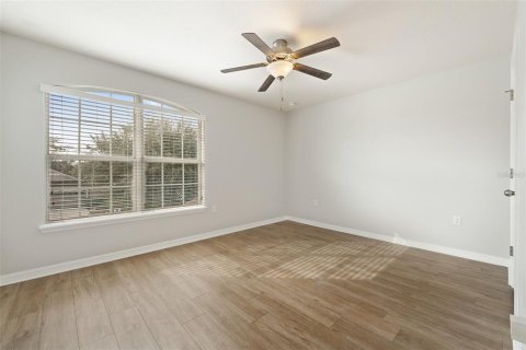 House in Orlando, Florida 4 bedrooms, 214.42 sq.m. № 1783427 - photo 20