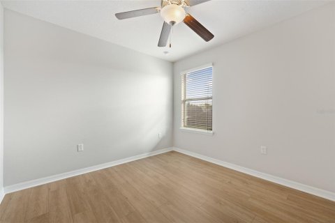House in Orlando, Florida 4 bedrooms, 214.42 sq.m. № 1783427 - photo 22