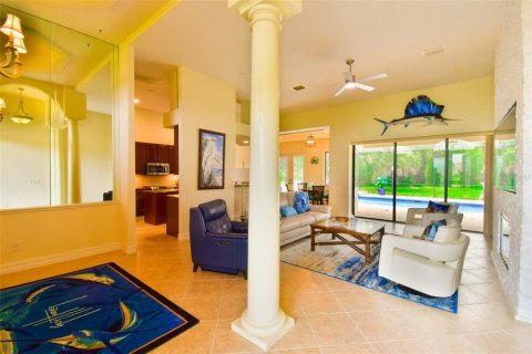 Casa en venta en North Fort Myers, Florida, 3 dormitorios, 202.81 m2 № 1876775 - foto 22