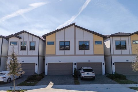 Touwnhouse à Orlando, Floride 5 chambres, 178.19 m2 № 2125995