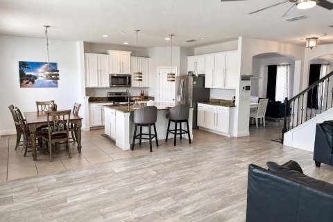 Casa en venta en Ocoee, Florida, 6 dormitorios, 283.91 m2 № 2202194 - foto 8