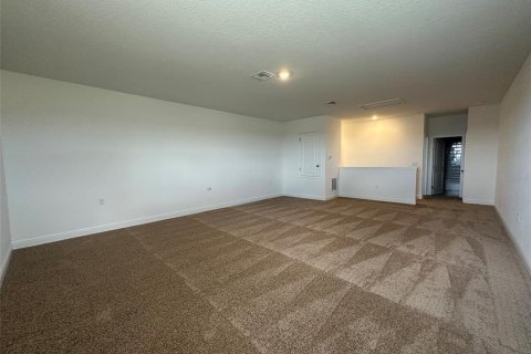 Casa en alquiler en Minneola, Florida, 5 dormitorios, 249.72 m2 № 1855918 - foto 25
