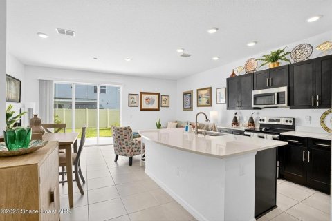 Adosado en venta en Kissimmee, Florida, 3 dormitorios, 126.81 m2 № 1873531 - foto 4