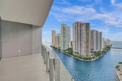 Condo in Miami, Florida, 2 bedrooms  № 1726205 - photo 8