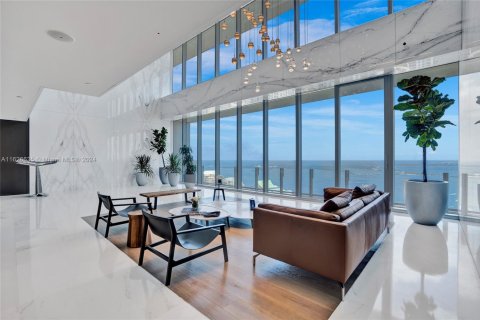 Condo in Miami, Florida, 2 bedrooms  № 1726205 - photo 27