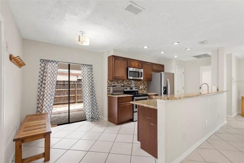 Villa ou maison à vendre à Tampa, Floride: 3 chambres, 143.26 m2 № 2151932 - photo 15