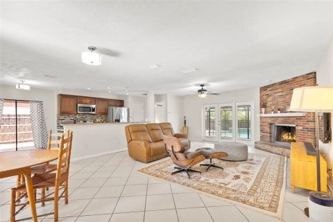 Villa ou maison à vendre à Tampa, Floride: 3 chambres, 143.26 m2 № 2151932 - photo 4