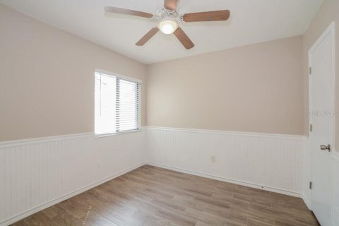 House in Casselberry, Florida 3 bedrooms, 136.57 sq.m. № 2149466 - photo 13