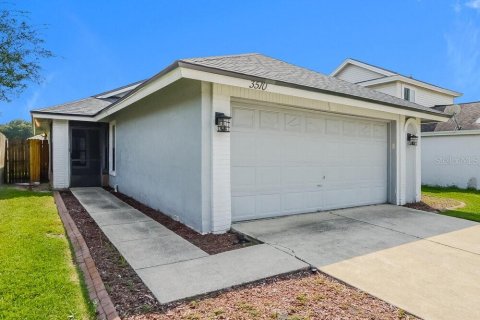 House in Casselberry, Florida 3 bedrooms, 136.57 sq.m. № 2149466 - photo 3
