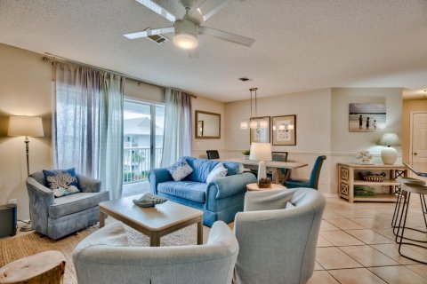 Condo in Santa Rosa Beach, Florida, 3 bedrooms  № 561889 - photo 1
