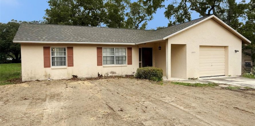 Villa ou maison à Spring Hill, Floride 2 chambres, 123.37 m2 № 1902128