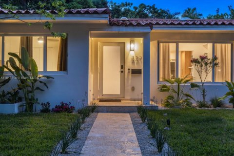 House in Miami Shores, Florida 3 bedrooms, 123.19 sq.m. № 1768336 - photo 10