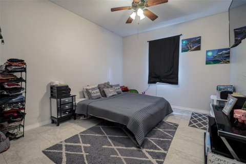 House in North Port, Florida 3 bedrooms, 155.8 sq.m. № 1540089 - photo 15