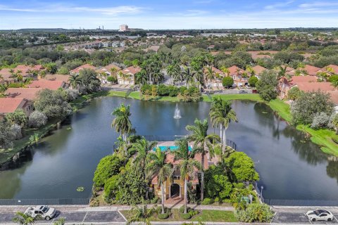 Townhouse in Riviera Beach, Florida 2 bedrooms, 94.95 sq.m. № 2173450 - photo 27