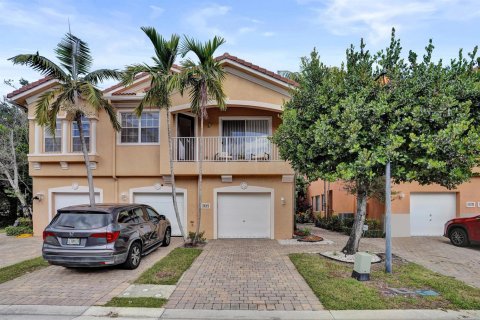 Townhouse in Riviera Beach, Florida 2 bedrooms, 94.95 sq.m. № 2173450 - photo 21