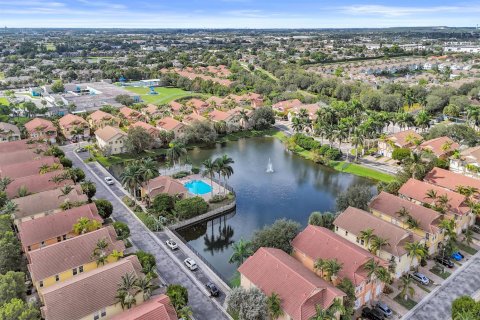 Townhouse in Riviera Beach, Florida 2 bedrooms, 94.95 sq.m. № 2173450 - photo 28