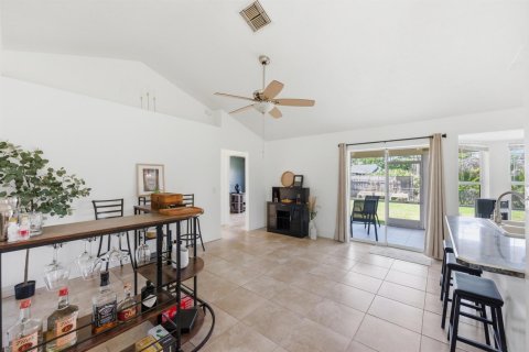 Casa en venta en Port St. Lucie, Florida, 3 dormitorios, 139.45 m2 № 2180310 - foto 8