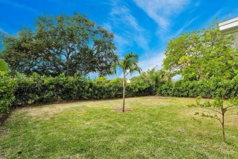House in West Park, Florida 4 bedrooms, 179.49 sq.m. № 1811154 - photo 29