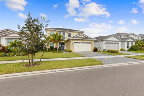 House in Westlake, Florida 4 bedrooms, 230.86 sq.m. № 2087089 - photo 2