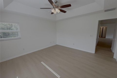 House in Ocala, Florida 3 bedrooms, 146.51 sq.m. № 2229659 - photo 15