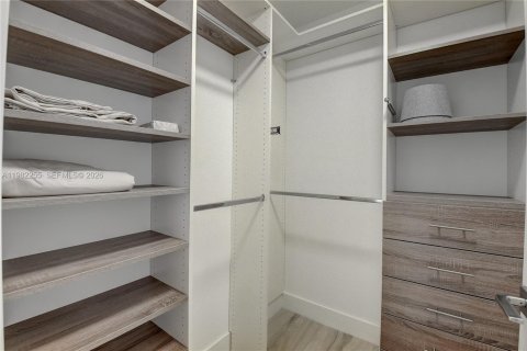 Townhouse in Boca Raton, Florida 2 bedrooms, 174.84 sq.m. № 2045303 - photo 25