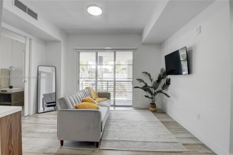 Townhouse in Boca Raton, Florida 2 bedrooms, 174.84 sq.m. № 2045303 - photo 14