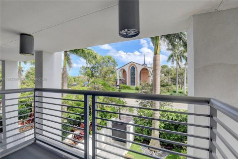 Townhouse in Boca Raton, Florida 2 bedrooms, 174.84 sq.m. № 2045303 - photo 21