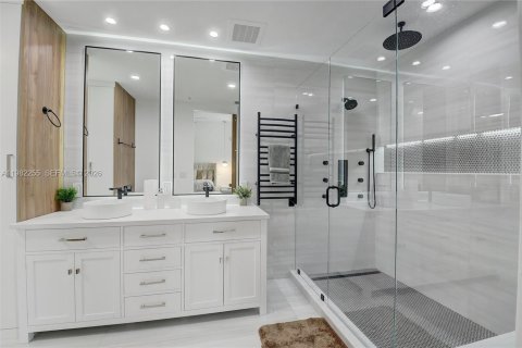 Townhouse in Boca Raton, Florida 2 bedrooms, 174.84 sq.m. № 2045303 - photo 18