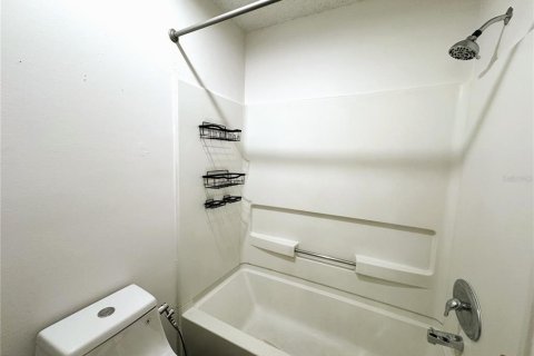 Appartement à louer à Lake Mary, Floride: 1 chambre, 62.62 m2 № 1871131 - photo 13