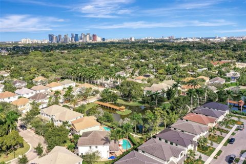 Снять в аренду виллу или дом в Форт-Лодердейл, Флорида 4 спальни, № 1988463 - фото 19