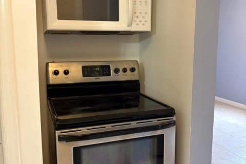 Immobilier commercial à vendre à Lantana, Floride: 120.22 m2 № 2429972 - photo 11