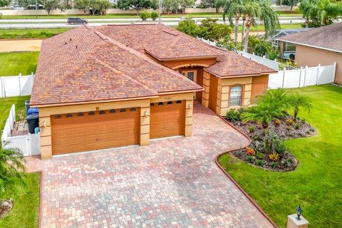 Casa en venta en Land O' Lakes, Florida, 4 dormitorios, 196.58 m2 № 2386295 - foto 5