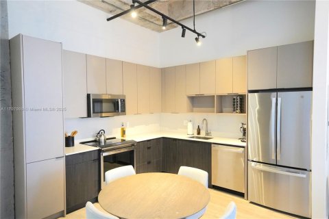 Copropriété à louer à Miami, Floride: 57.41 m2 № 1959908 - photo 6