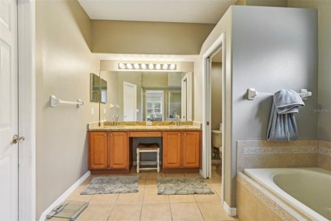 Casa en venta en Orlando, Florida, 4 dormitorios, 241.55 m2 № 1687080 - foto 18
