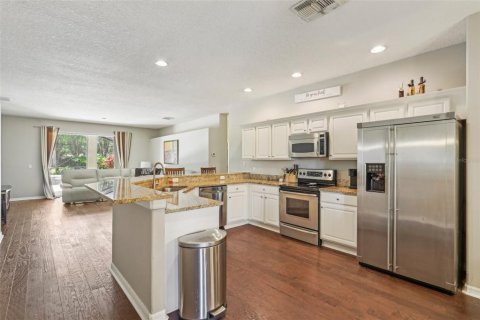 Casa en venta en Orlando, Florida, 4 dormitorios, 241.55 m2 № 1687080 - foto 12
