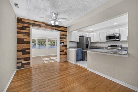 Villa ou maison à vendre à Saint Petersburg, Floride: 2 chambres, 102.94 m2 № 2418379 - photo 4
