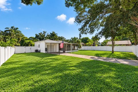 Villa ou maison à vendre à Saint Petersburg, Floride: 2 chambres, 102.94 m2 № 2418379 - photo 20