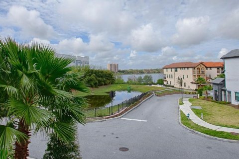 Casa en alquiler en Orlando, Florida, 4 dormitorios, 323.39 m2 № 1877098 - foto 14
