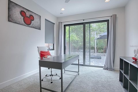 Casa en alquiler en Orlando, Florida, 4 dormitorios, 323.39 m2 № 1877098 - foto 28