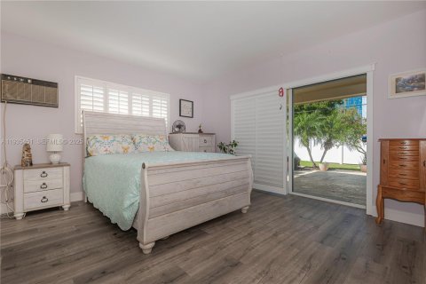 House in Pompano Beach, Florida 2 bedrooms, 134.71 sq.m. № 1995643 - photo 16