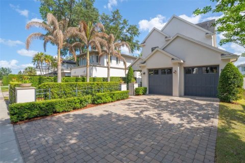 Villa ou maison à vendre à Winter Park, Floride: 4 chambres, 294.87 m2 № 2147625 - photo 3