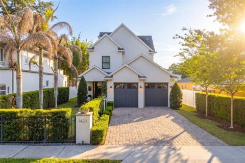 Villa ou maison à Winter Park, Floride 4 chambres, 294.87 m2 № 2147625